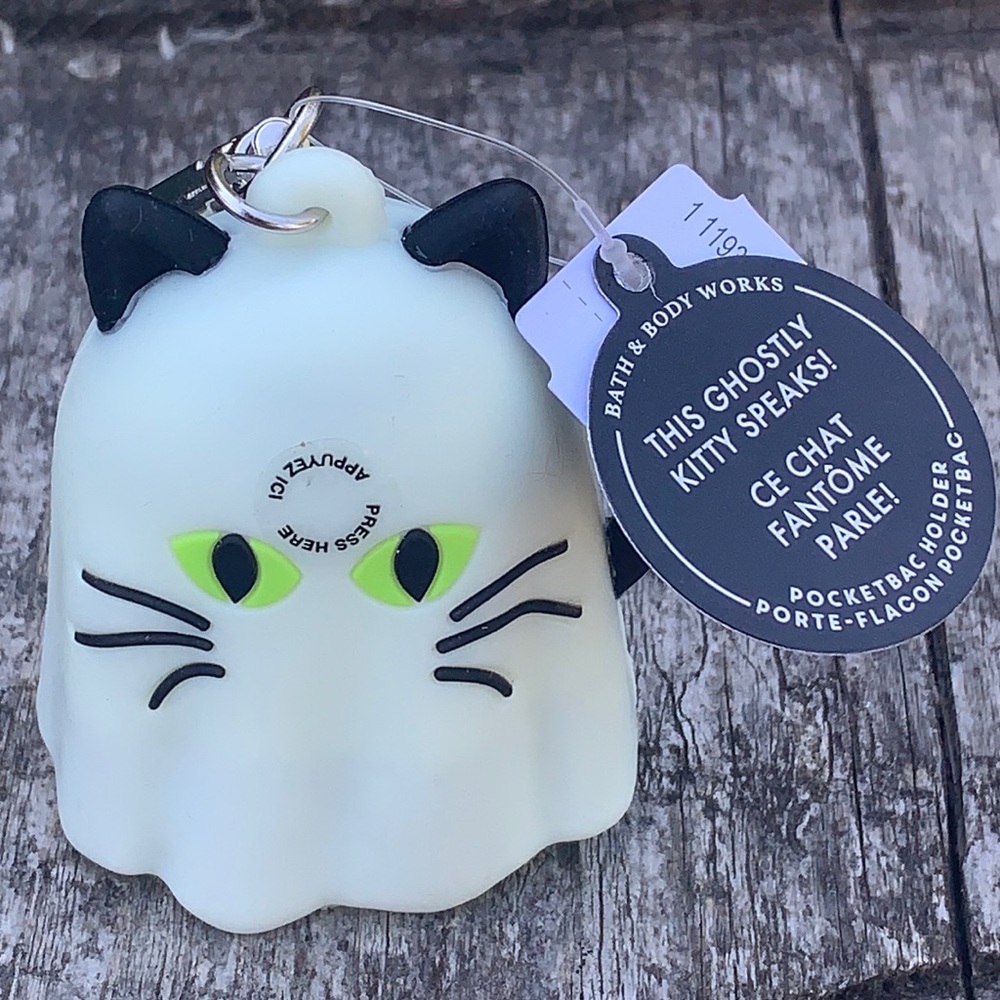 Bath& Body Works  Ghostly Kitty Speaks brand new